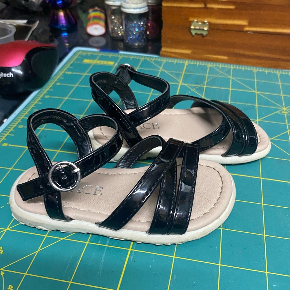 Young girls sandals